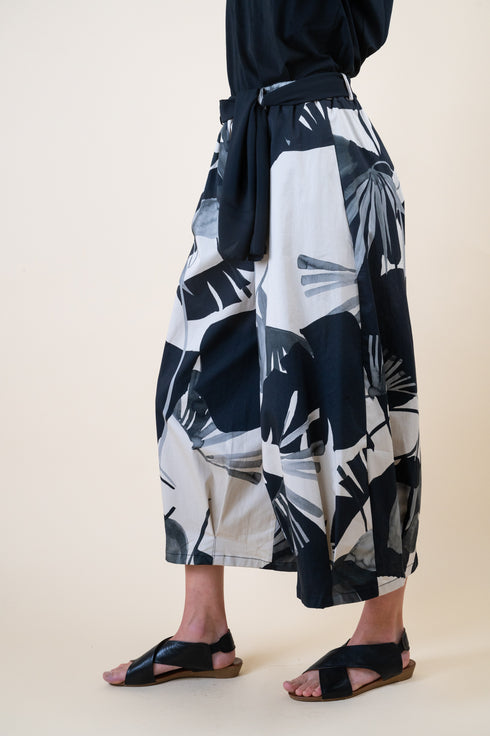 Hose mit Blumenprint